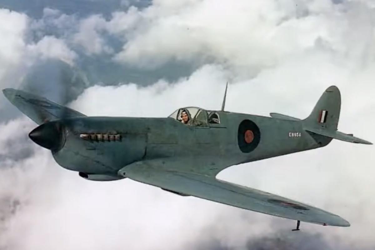 Photo reconnaissance spitfires