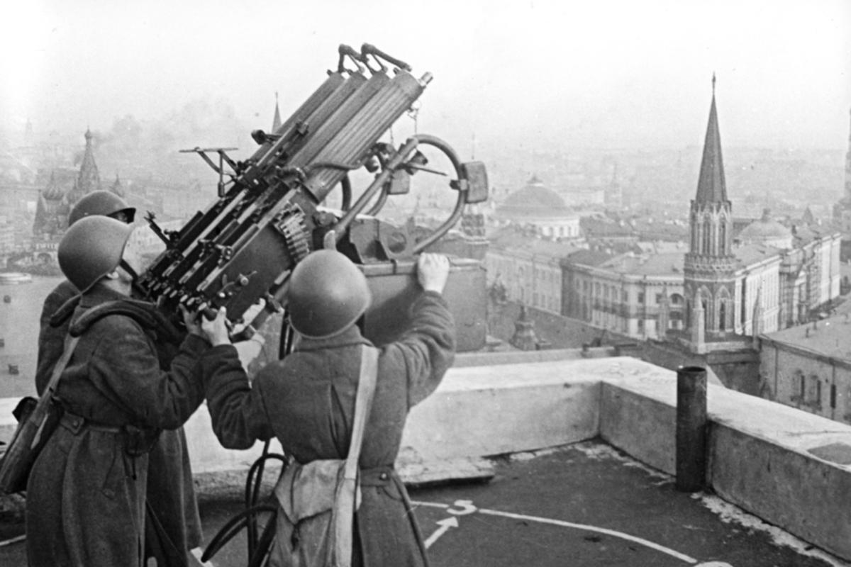 Russian anti aircraft guns 