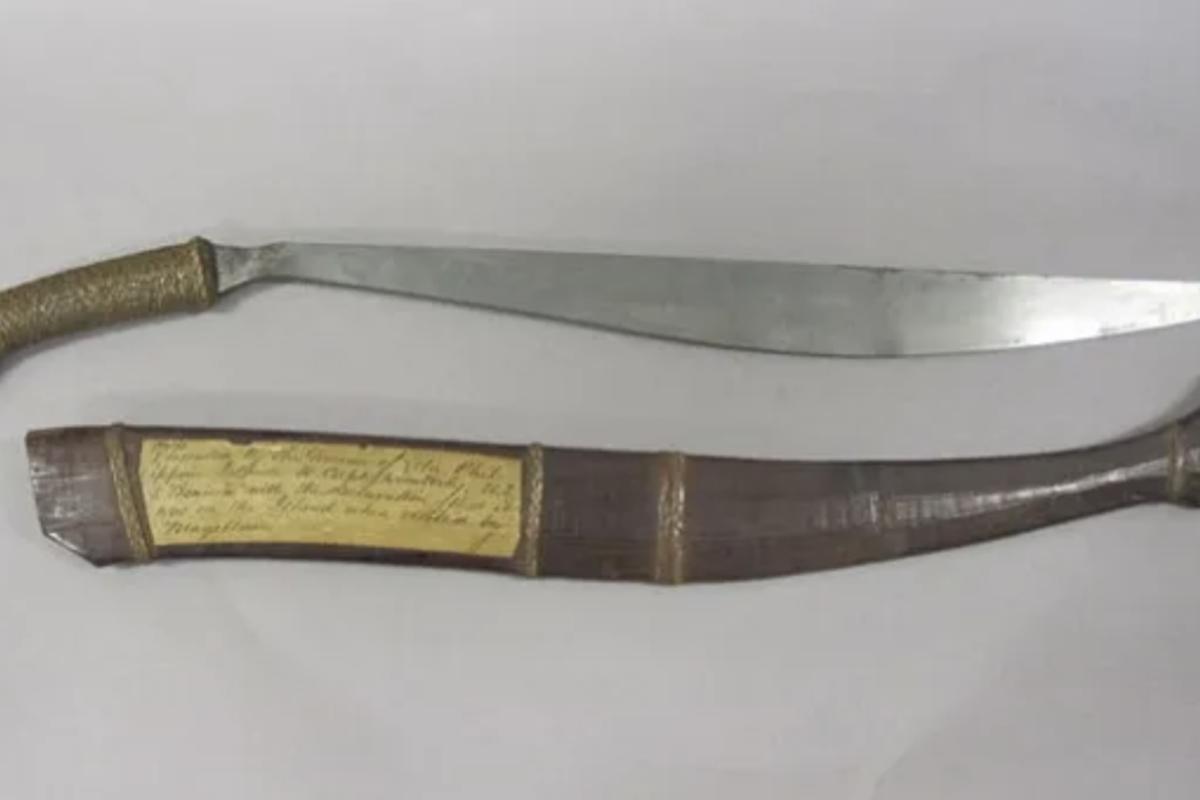 Filipino bolo knife 