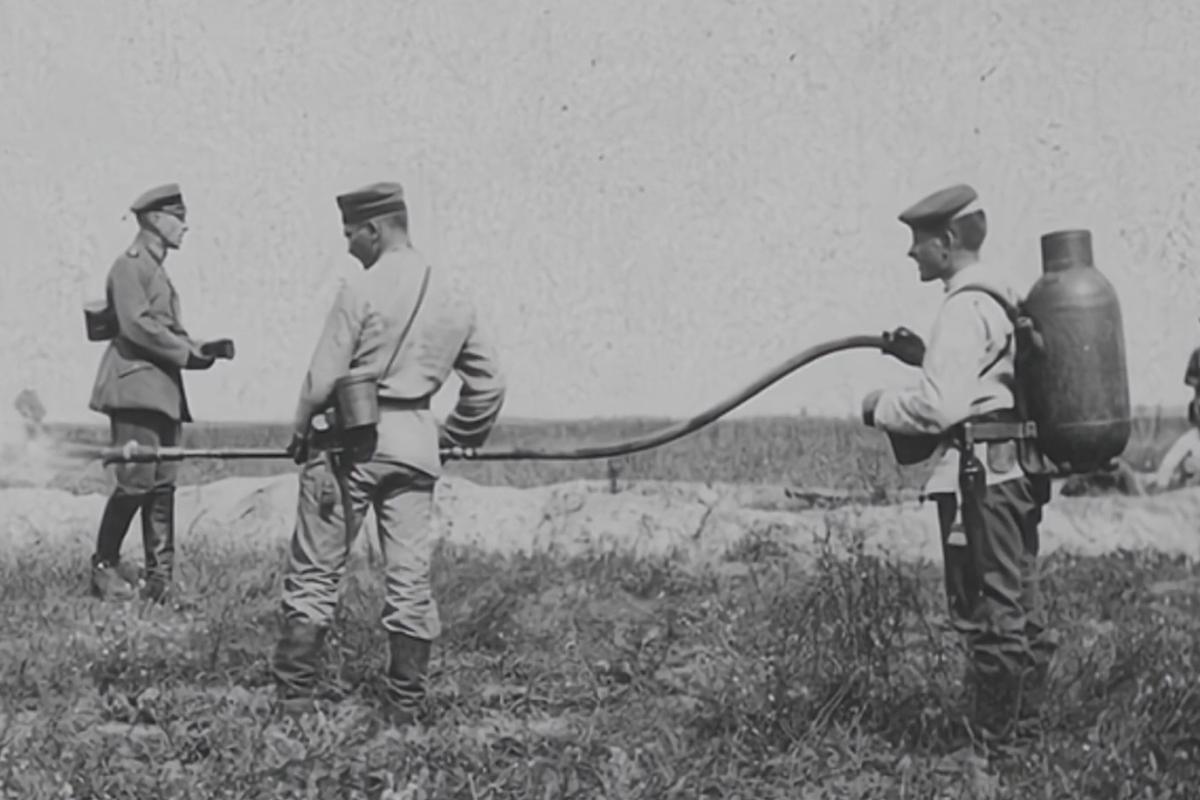 German WA11 flamethrower 