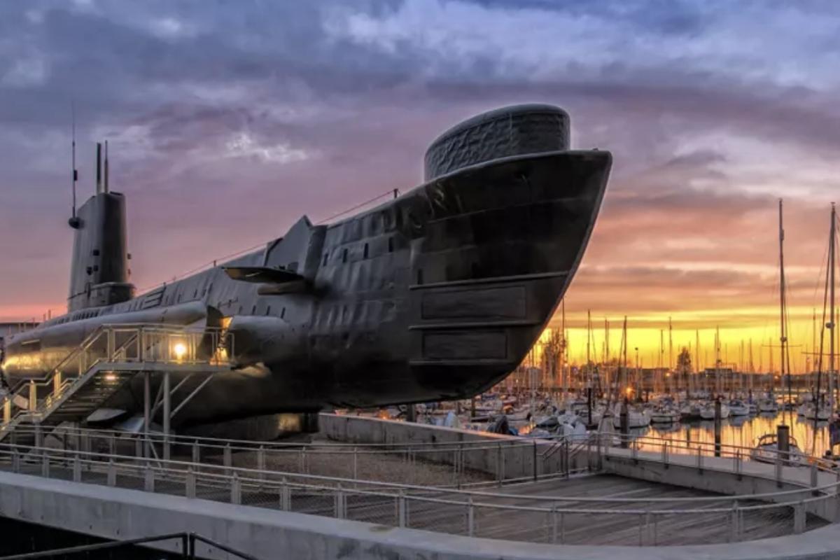 Submarine museum