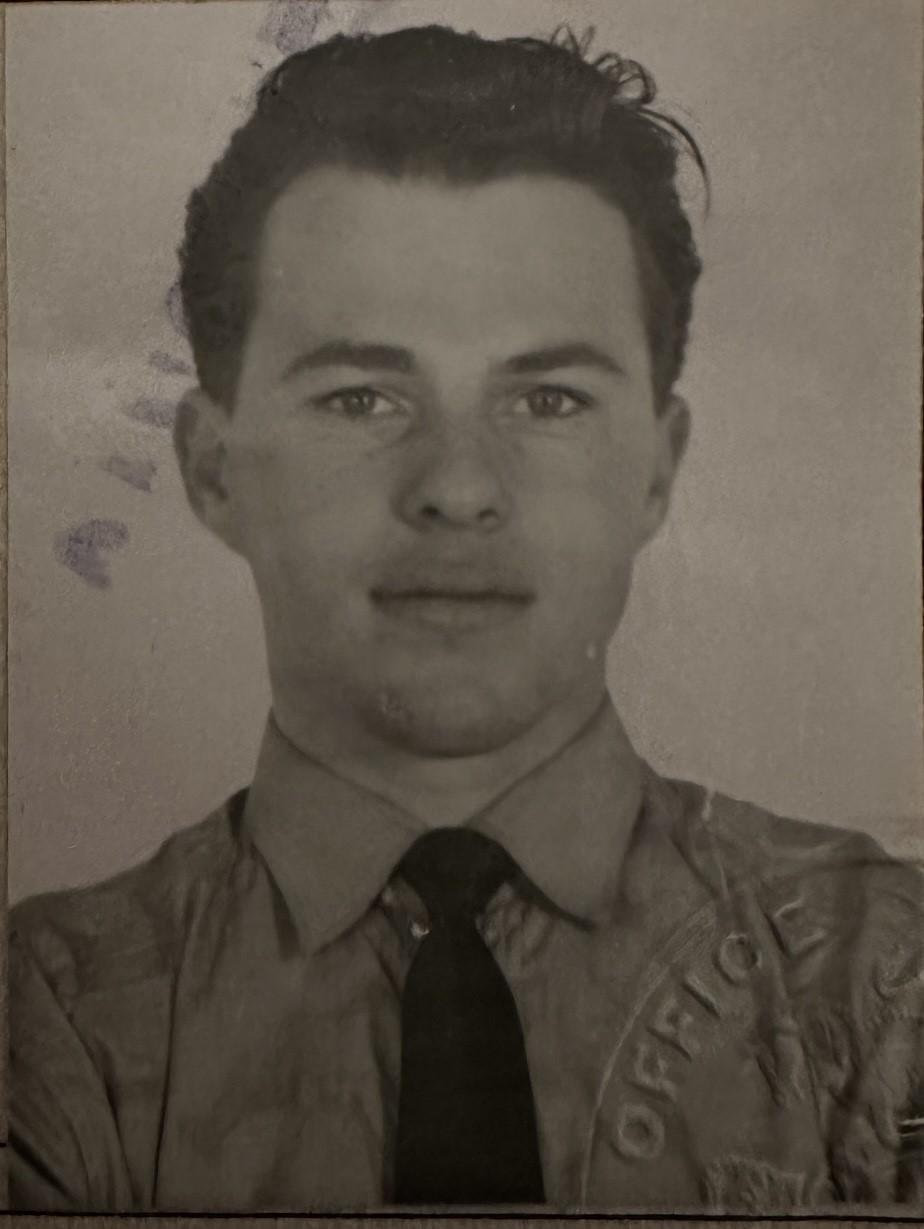 Raymond Gregory, RAF Electrical Fitter