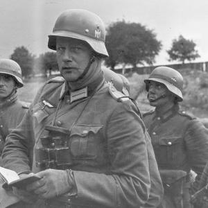Stahlhelm helmet