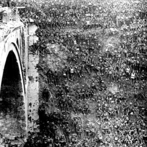 Stquentin canal bridge capture 