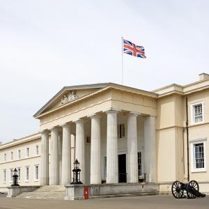 Sandhurst uk military training centre 