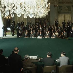 Signing of Paris peace accords 