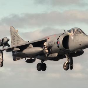 Harrier jump jet 
