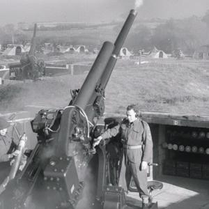 British 3.7 artillery gun 