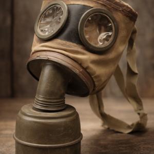 M2 gas mask 